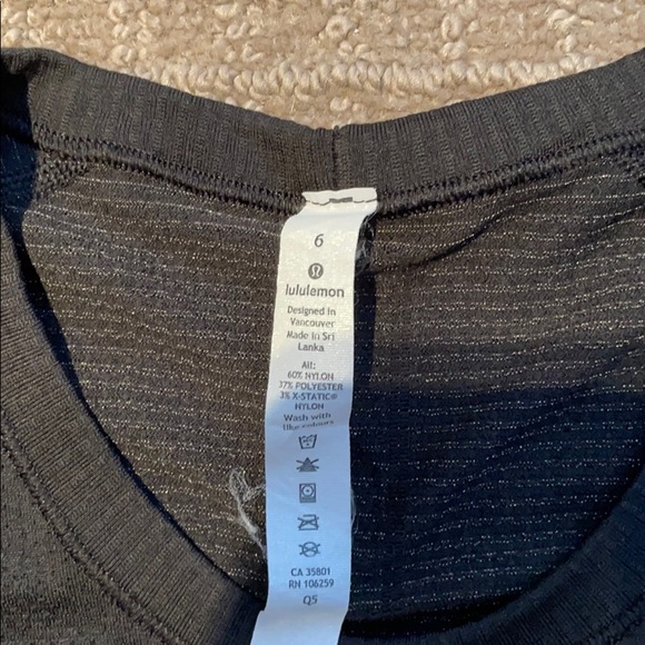 NWT lululemon swiftly tech - Picture 3 of 3